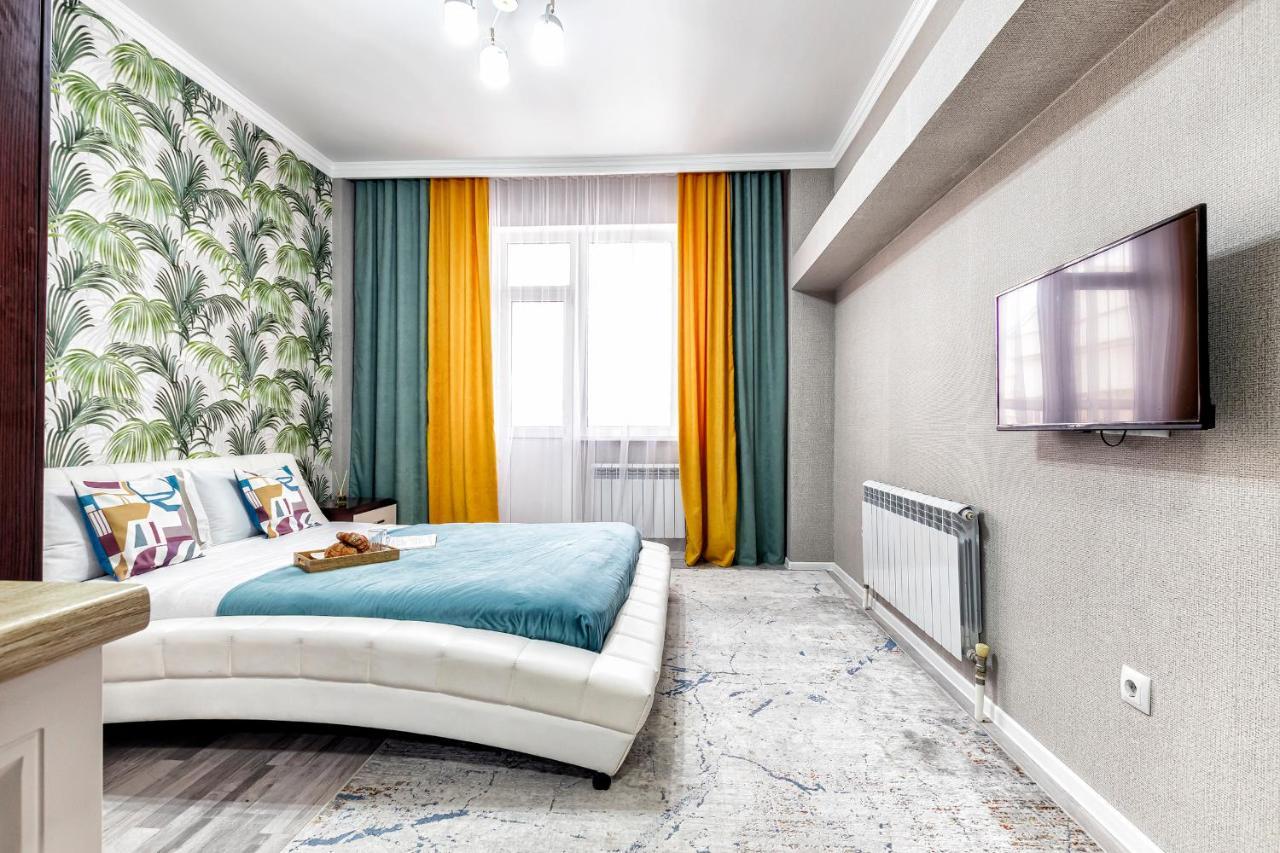 Cosy flat in the city center Astaná Exterior foto